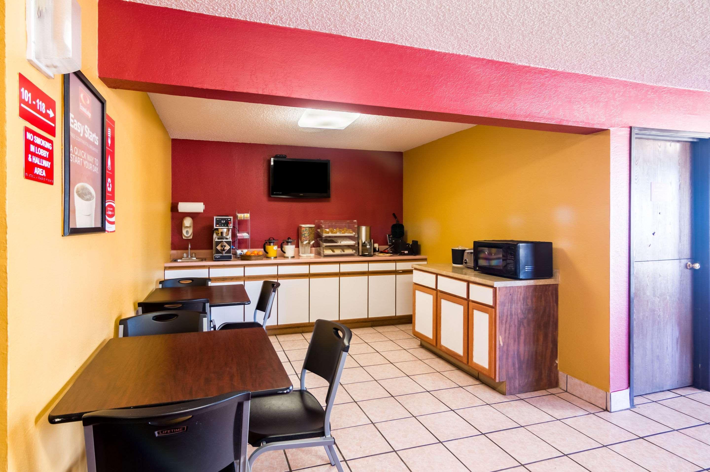 Econo Lodge Dumas Buitenkant foto